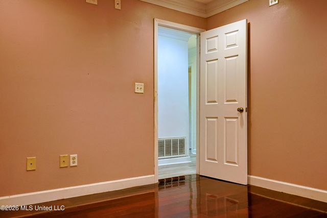 906 Belair Street, Pascagoula, MS 39567
