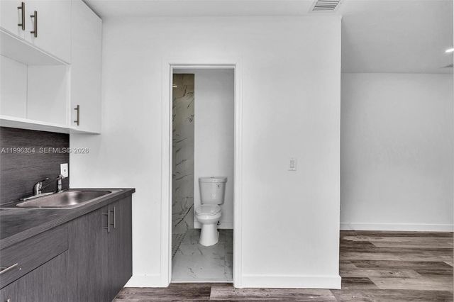 6640 Evergreen Dr Efficiency, Miramar, FL 33023