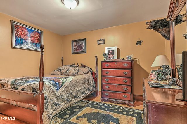 700 Park Street, Bristol, VA 24201