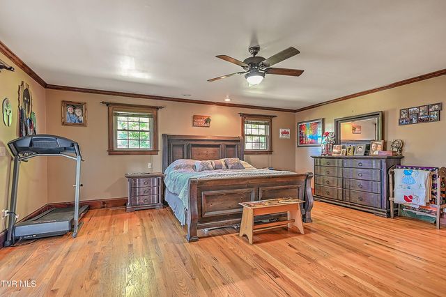 700 Park Street, Bristol, VA 24201