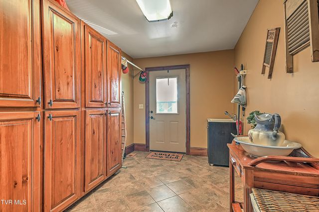 700 Park Street, Bristol, VA 24201