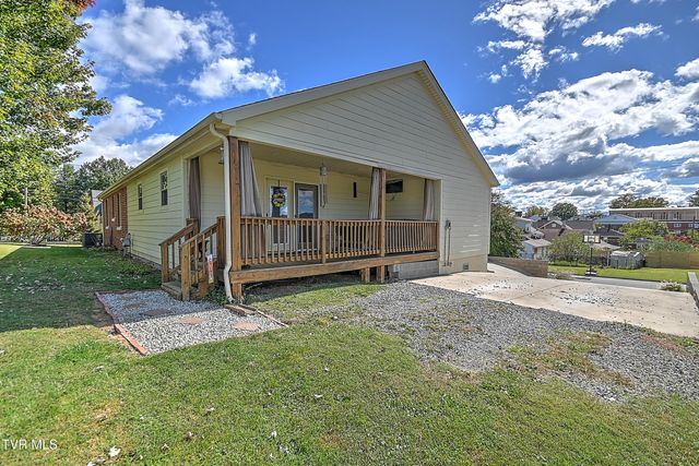 700 Park Street, Bristol, VA 24201