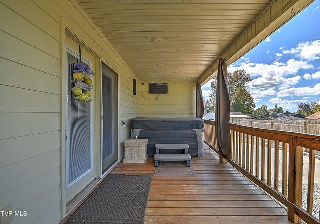 700 Park Street, Bristol, VA 24201