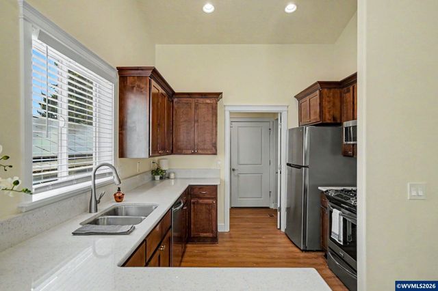 5183 Peterson St SE, Salem, OR 97306