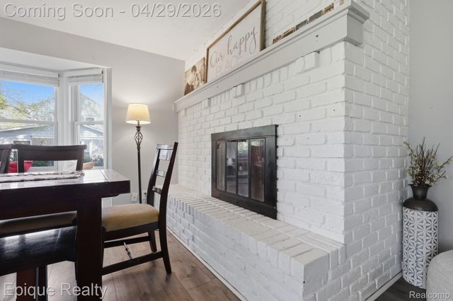 7441 Honeysuckle Road, West Bloomfield Charter Township, MI 48324