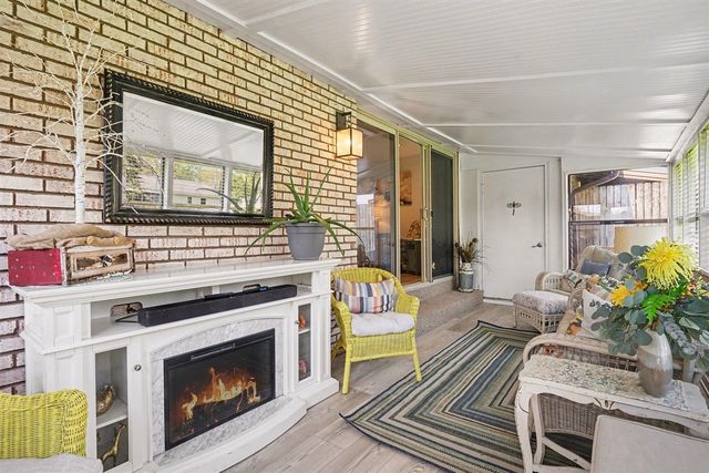 7384 Pinegrove Drive, Jenison, MI 49428