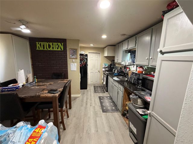 11 June Lane, Shepherd, TX 77371