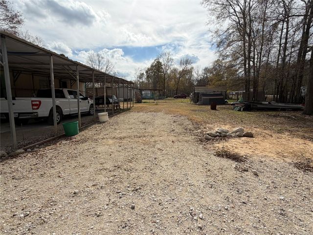 11 June Lane, Shepherd, TX 77371