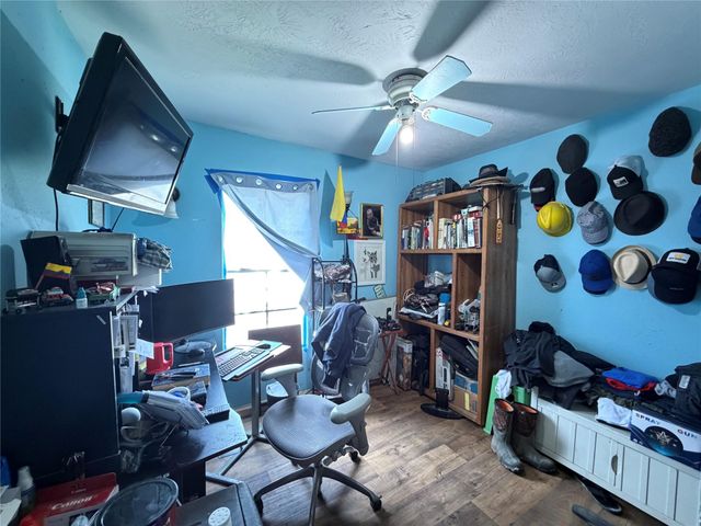 11 June Lane, Shepherd, TX 77371