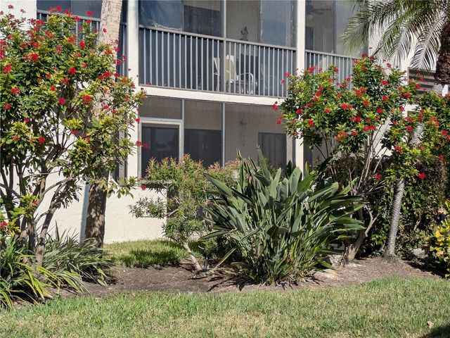 6114 43RD STREET W 106E, Bradenton, FL 34210