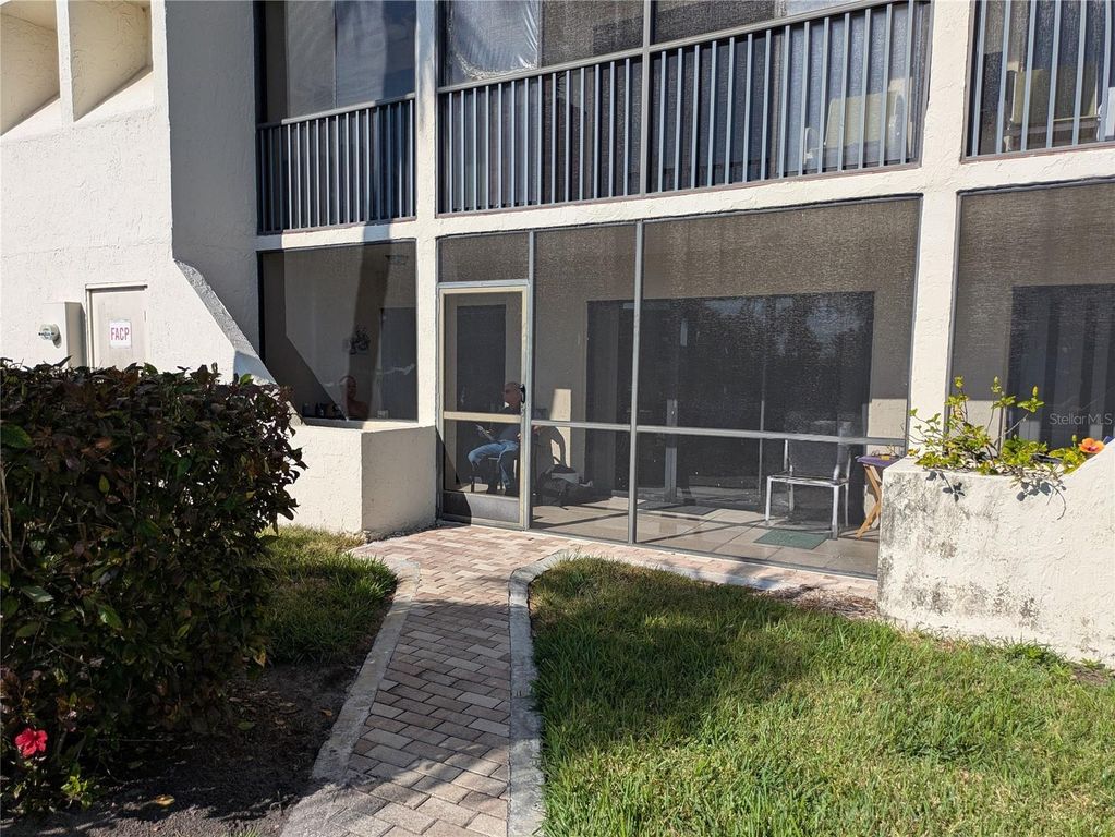 6114 43RD STREET W 106E, BRADENTON, FL 34210 — photo 2