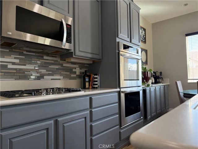 10265 Cotoneaster Street, Apple Valley, CA 92308