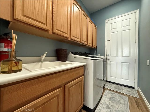 10265 Cotoneaster Street, Apple Valley, CA 92308