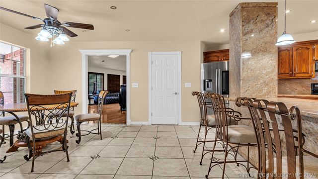 2800 Ridgeway, Ardmore, OK 73401