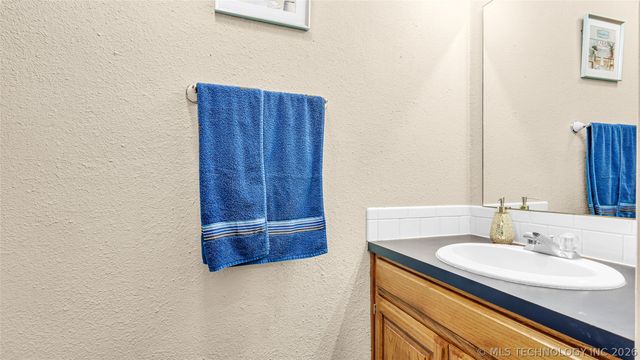2800 Ridgeway, Ardmore, OK 73401