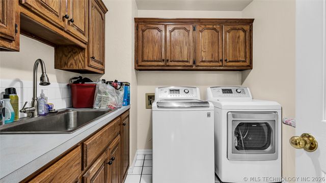 2800 Ridgeway, Ardmore, OK 73401