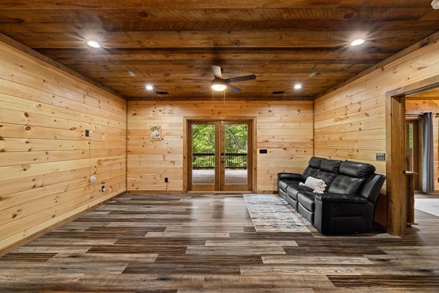658 Highland Gap, Mineral Bluff, GA 30559