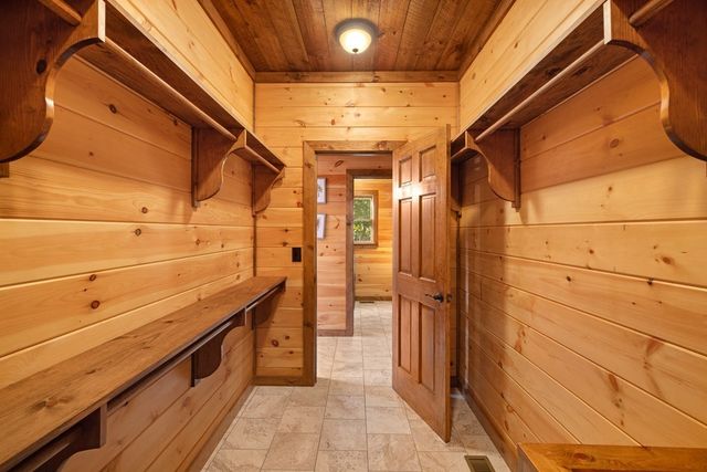 658 Highland Gap, Mineral Bluff, GA 30559
