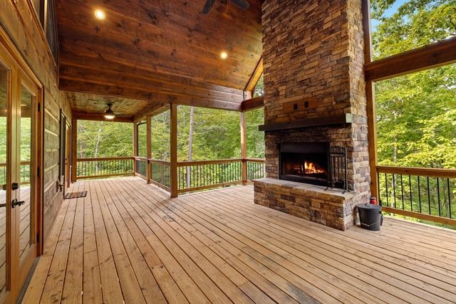 658 Highland Gap, Mineral Bluff, GA 30559