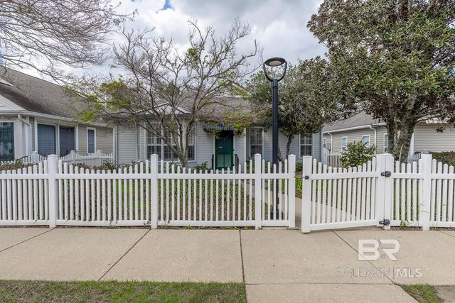 940 Edwards Avenue, Fairhope, AL 36532