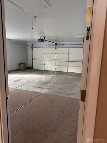 140 Outerview Drive, Xenia, OH 45385