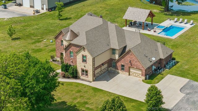 13033 E 580 Road, Inola, OK 74036