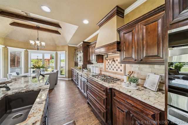 13033 E 580 Road, Inola, OK 74036