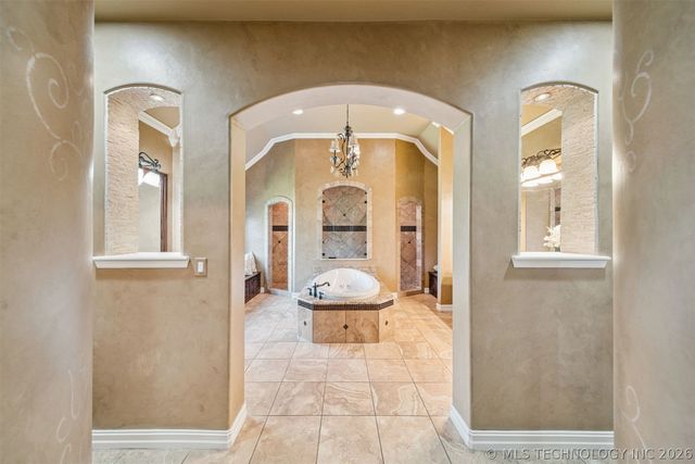 13033 E 580 Road, Inola, OK 74036
