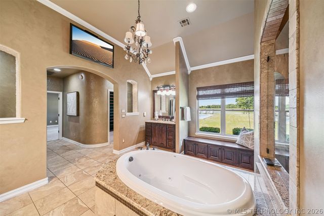 13033 E 580 Road, Inola, OK 74036