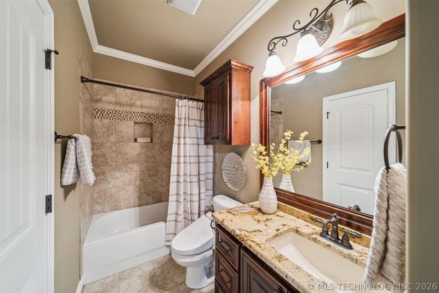 13033 E 580 Road, Inola, OK 74036