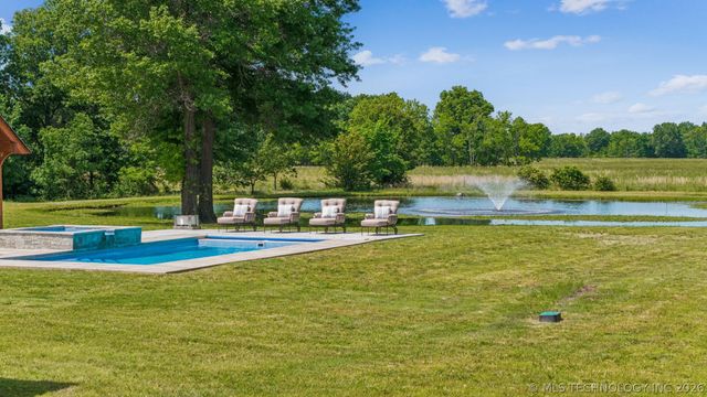 13033 E 580 Road, Inola, OK 74036