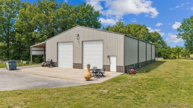 13033 E 580 Road, Inola, OK 74036