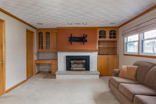 354 WELHOUSE DRIVE, Kimberly, WI 54136