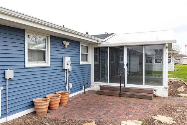 354 WELHOUSE DRIVE, Kimberly, WI 54136