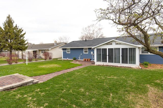 354 WELHOUSE DRIVE, Kimberly, WI 54136