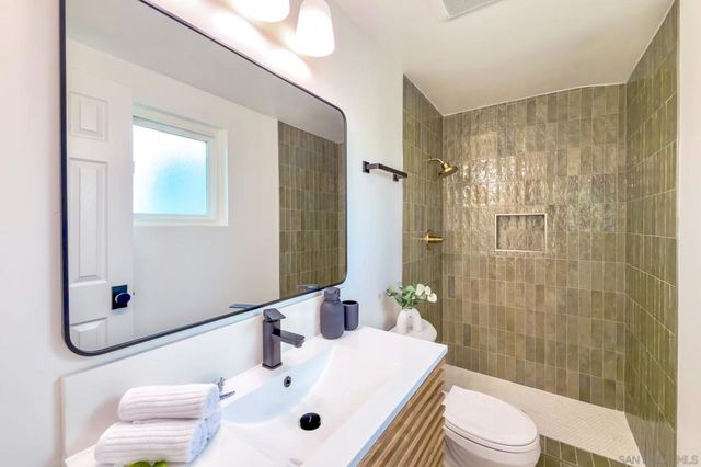 9245 Ronda Ave, San Diego, CA 92123