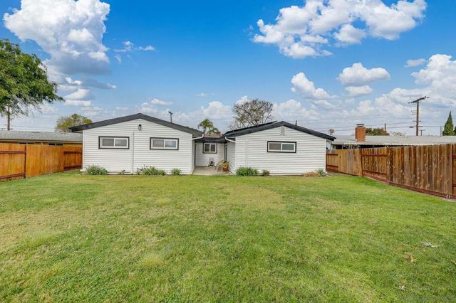 9245 Ronda Ave, San Diego, CA 92123