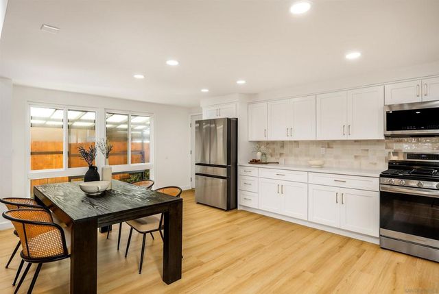 9245 Ronda Ave, San Diego, CA 92123