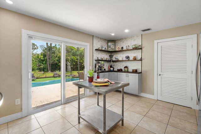 12944 68th Street N, The Acreage, FL 33412