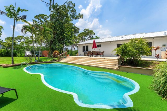 12944 68th Street N, The Acreage, FL 33412