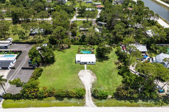 12944 68th Street N, The Acreage, FL 33412