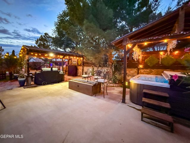 14177 SPANISH POINT Drive, El Paso, TX 79938