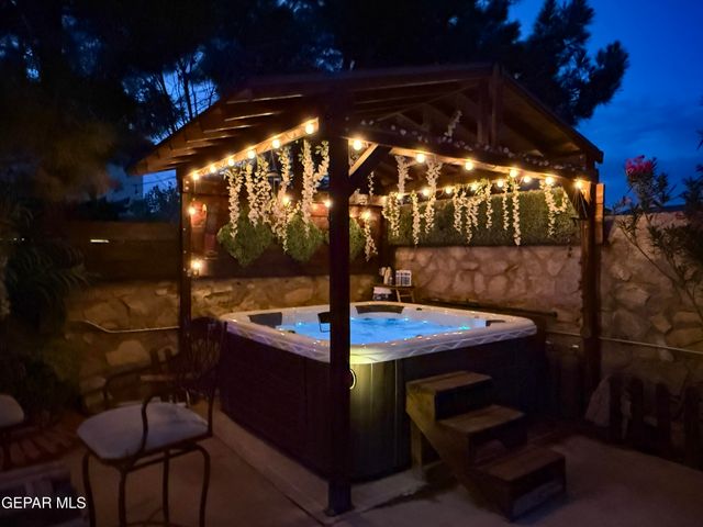 14177 SPANISH POINT Drive, El Paso, TX 79938