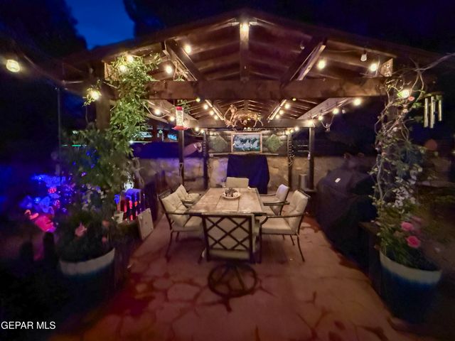 14177 SPANISH POINT Drive, El Paso, TX 79938