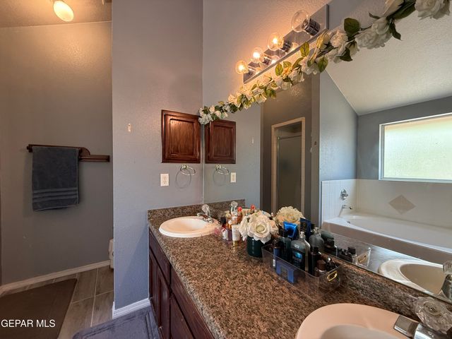 14177 SPANISH POINT Drive, El Paso, TX 79938