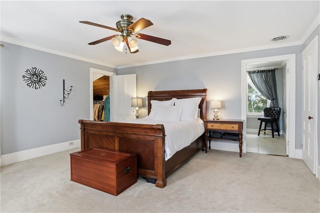 8361 State Route 5 And 20, West Bloomfield, NY 14469