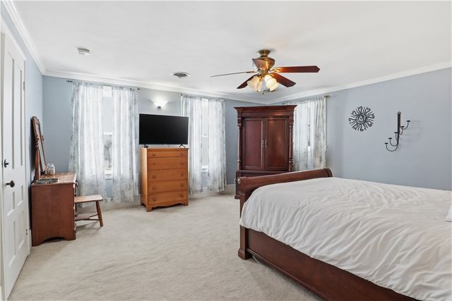 8361 State Route 5 And 20, West Bloomfield, NY 14469