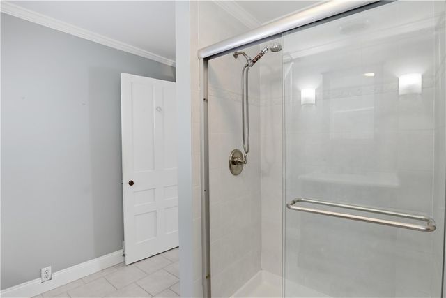 8361 State Route 5 And 20, West Bloomfield, NY 14469