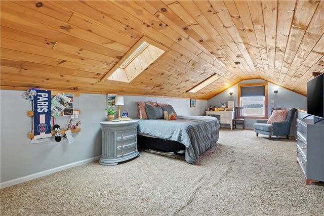 8361 State Route 5 And 20, West Bloomfield, NY 14469