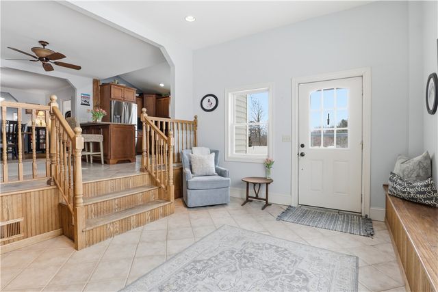 8361 State Route 5 And 20, West Bloomfield, NY 14469